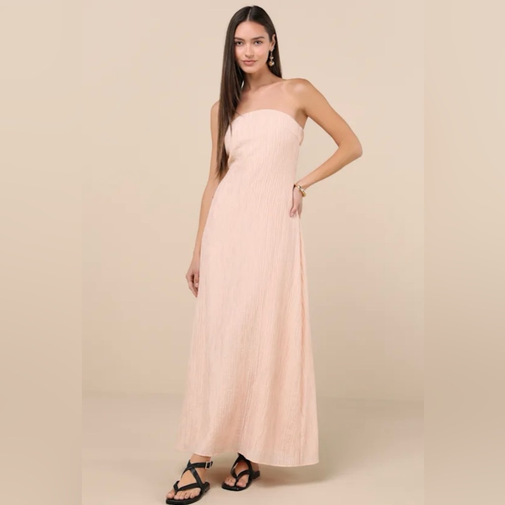 Lulu's Strapless Blush Dress